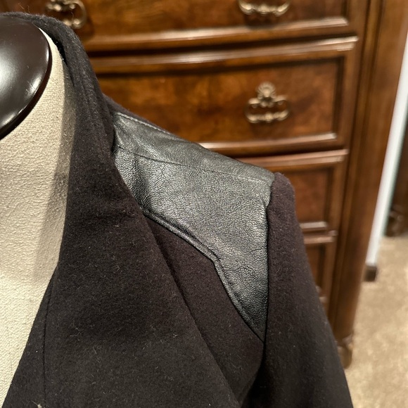 Girls Rothschild black felt jacket with leather details size 12 - Picture 3 of 6